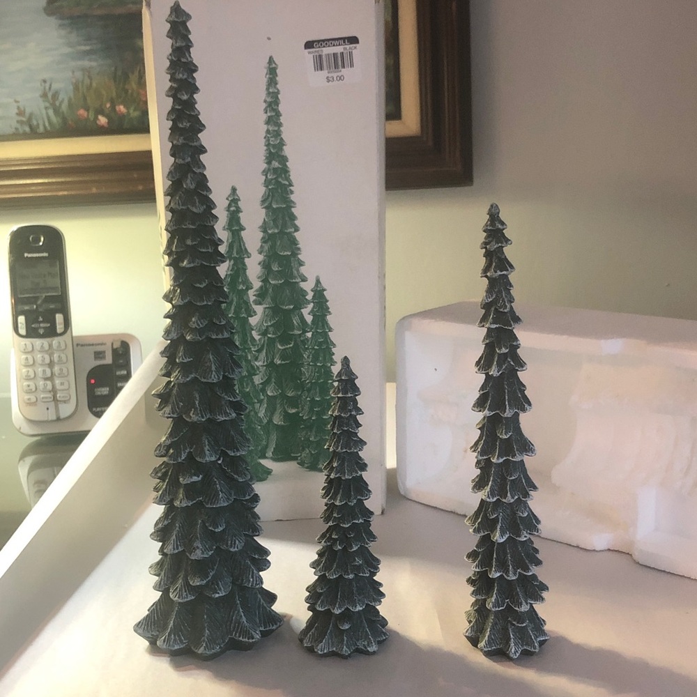 Department 56 Pencil Pines set of 3 #5246-9/Snow Village